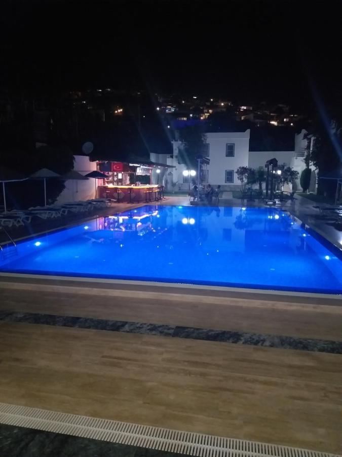 Paradise Apart Hotel Bitez Eksteriør billede