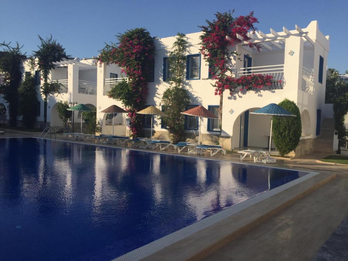 Paradise Apart Hotel Bitez Eksteriør billede