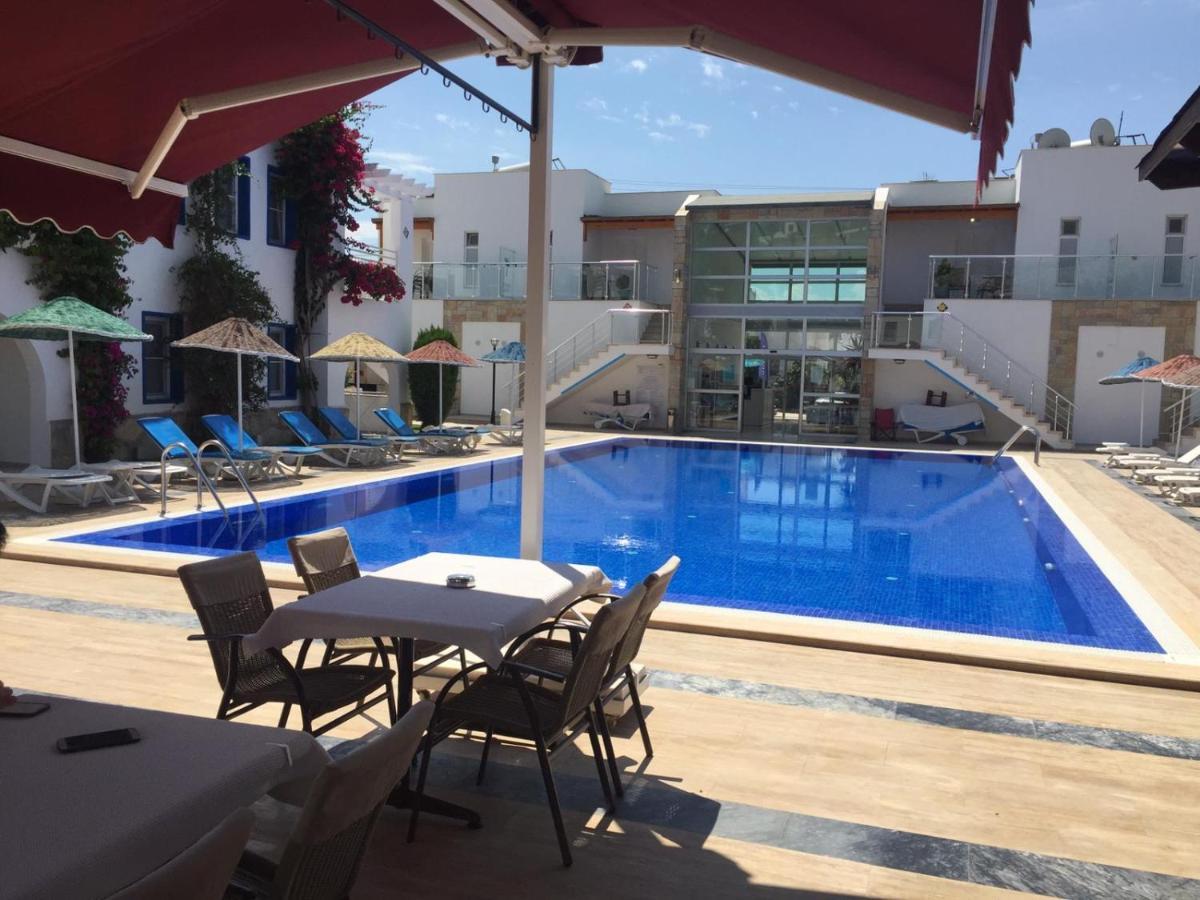 Paradise Apart Hotel Bitez Eksteriør billede