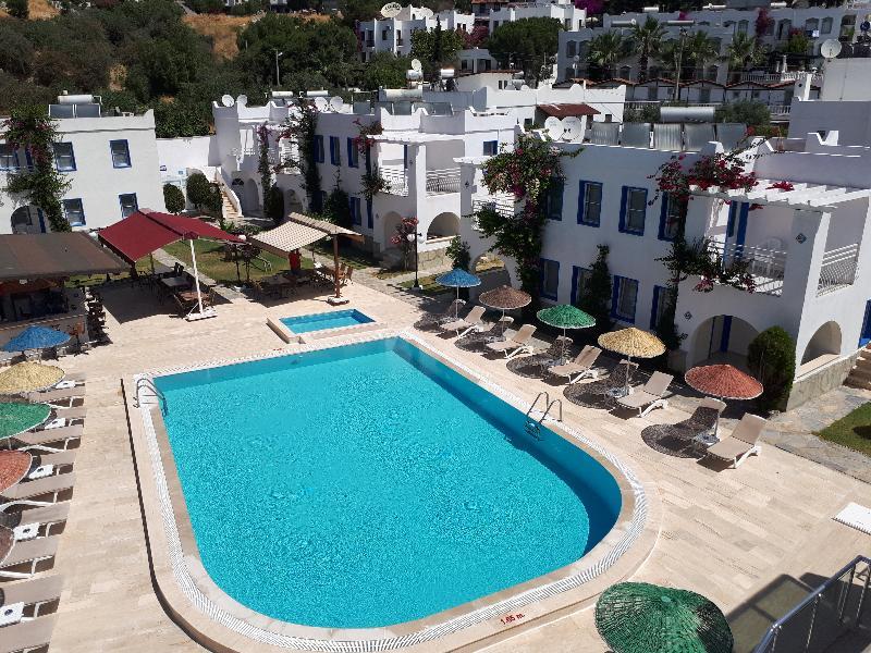Paradise Apart Hotel Bitez Eksteriør billede